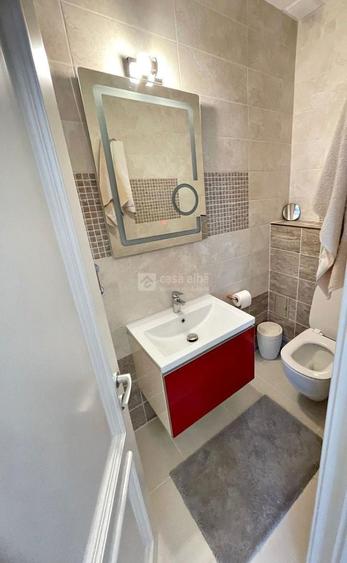 Casă cu 3 camere cu Teren 200 Mp în Bucium