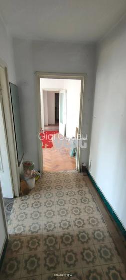 Apartament 3 camere Dacia de vanzare