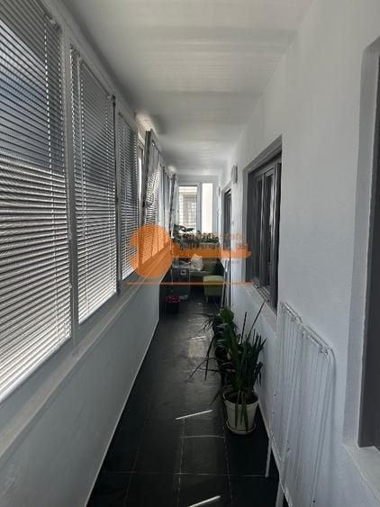 Apartament cu 3 camere decomandat, mobilat în Titulescu