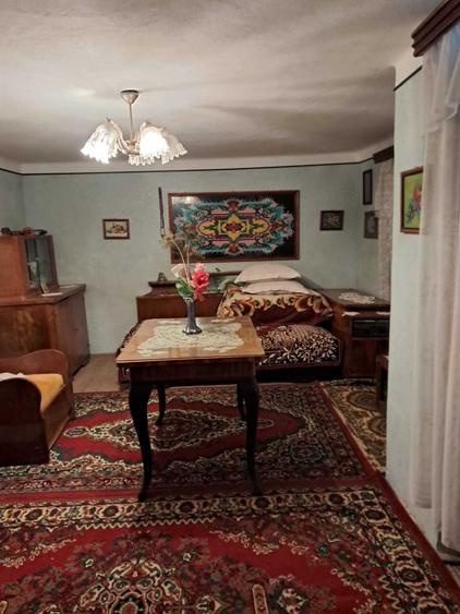 Casă cu 3 camere în Boboc
