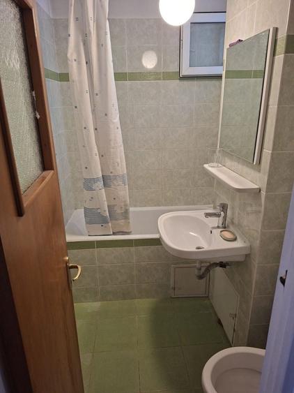 Apartament cu 3 camere în Colentina
