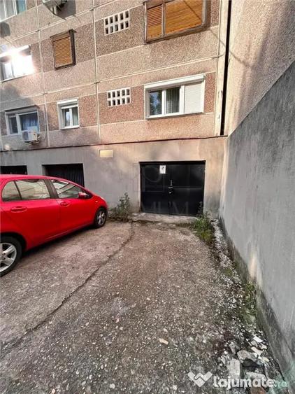 SAGULUI - RENOVAT - 3 CAMERE - ETAJ 3 - GARAJ SUB BLOC BOXA - 7