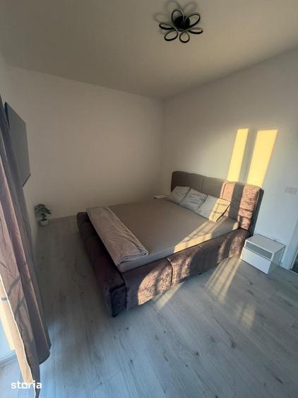 Apartament cu 2 camere decomandat în Girocului