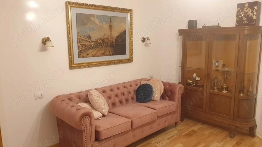 Casă cu 6 camere în Calopăr