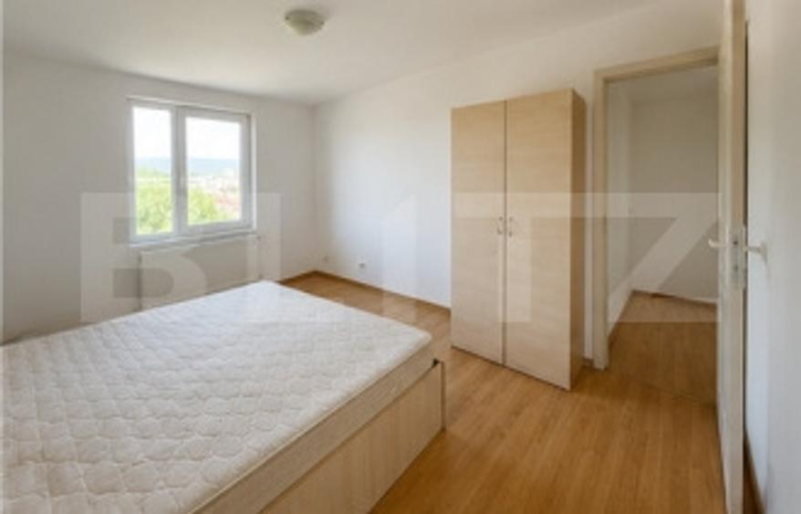Apartament cu 3 camere decomandat, mobilat în Făgăraș