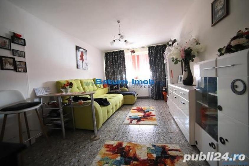 Apartament cu 3 camere circular în Astra — fotografia 1