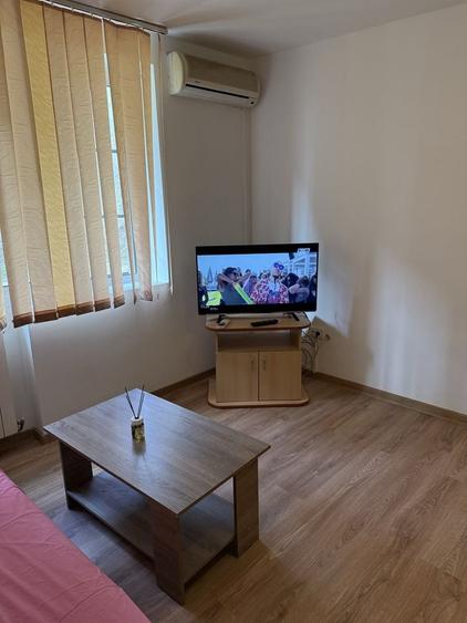 Apartament cu 2 camere semidecomandat în Ultracentral