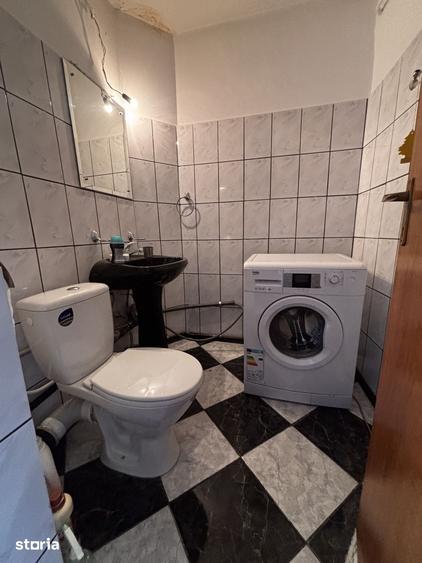 Apartament cu 3 camere decomandat în Găvana