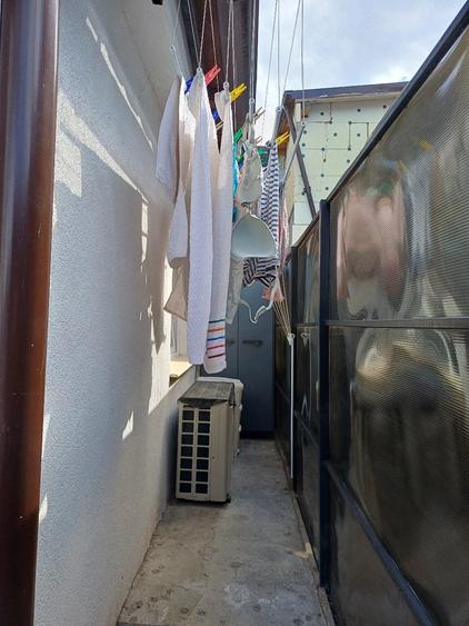 Casă cu 2 camere cu Teren 70 Mp în Central