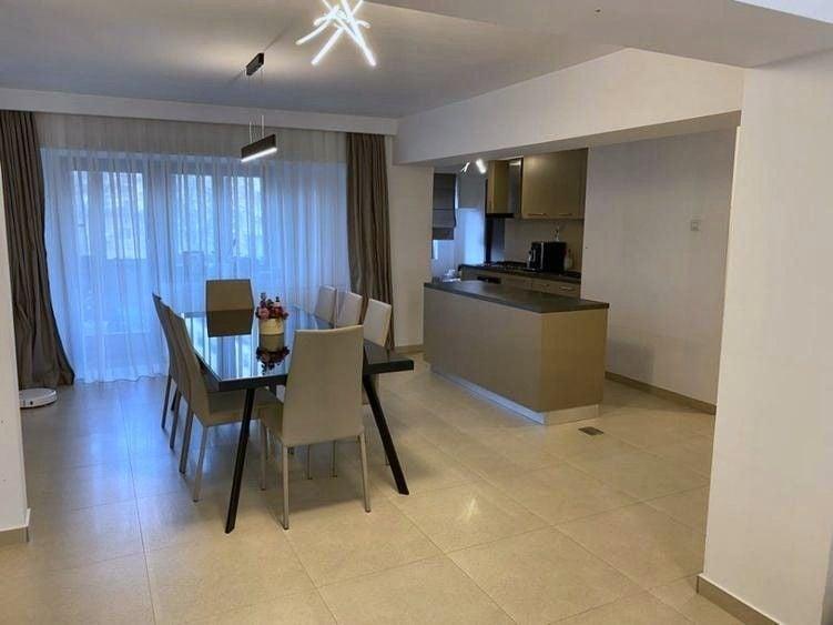 Vânzare 4 Camere Bulevardul Unirii Vis-a-vis Zepter / Rond Alba Iulia) | 110 mp - 3