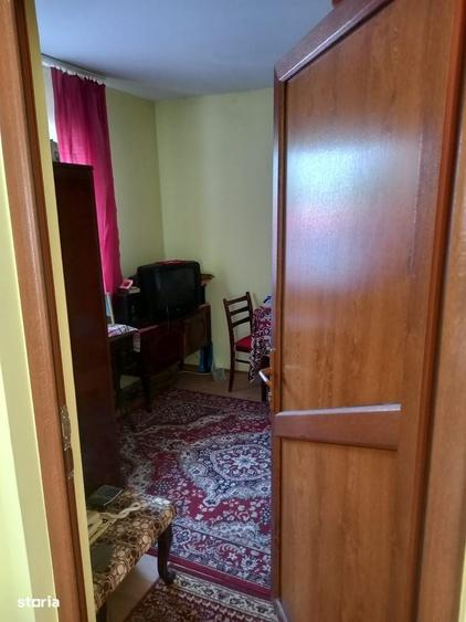 Casă cu 3 camere în Băceni