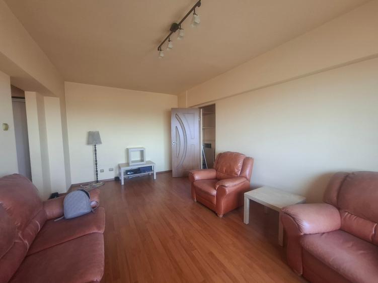 apartament cu 3 camere - 13