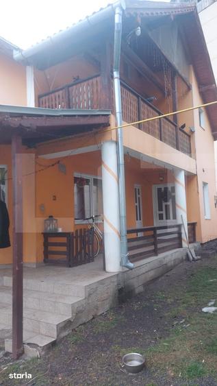 Casa cu etaj si spatiu comercial, vedere la partia de schi Covasna - 8