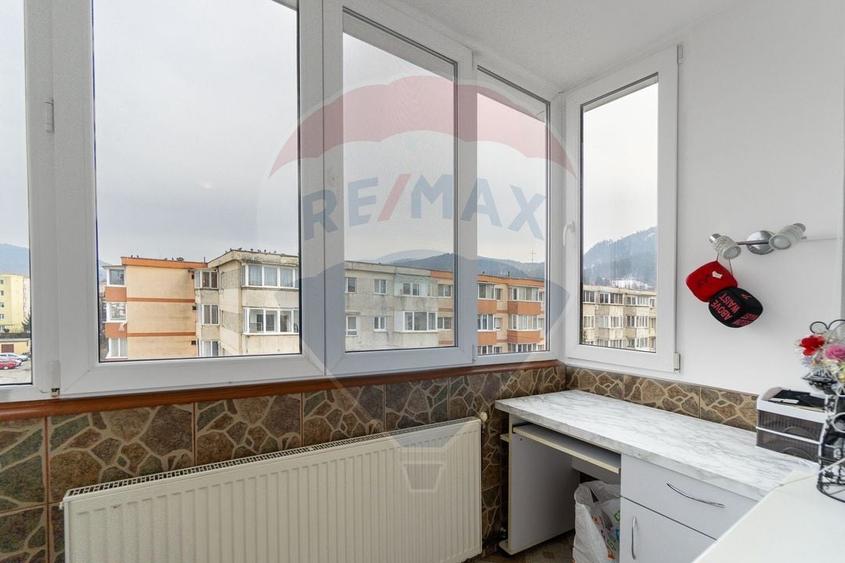 Apartament cu 2 camere decomandat, mobilat în Electroprecizia