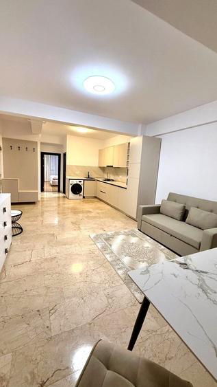 Apartament cu 2 camere, mobilat în Central