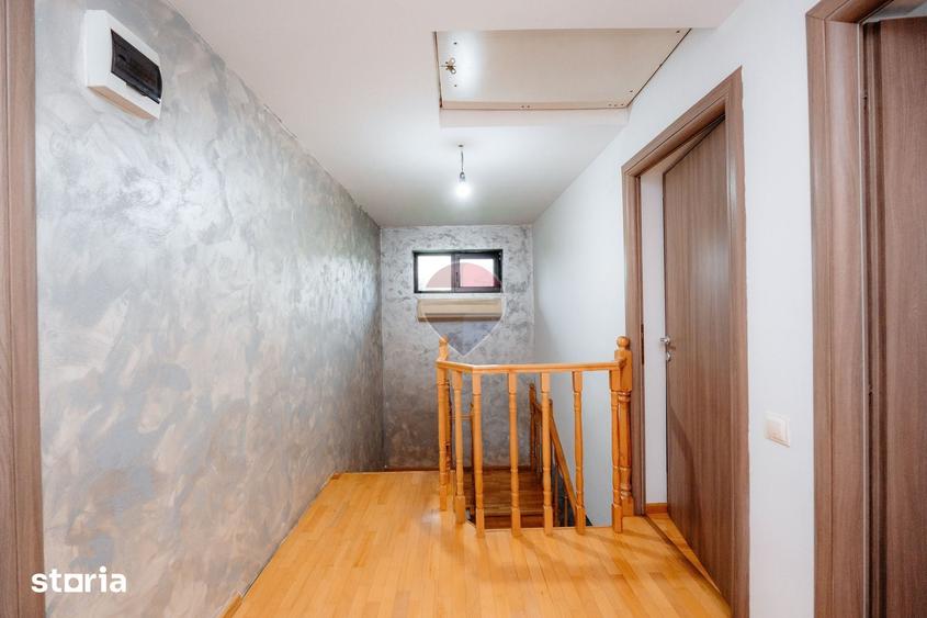 Casă cu 4 camere cu Teren 779 Mp în Dârmănești