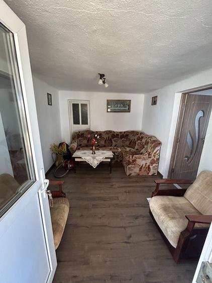 Casă cu 4 camere în Huta
