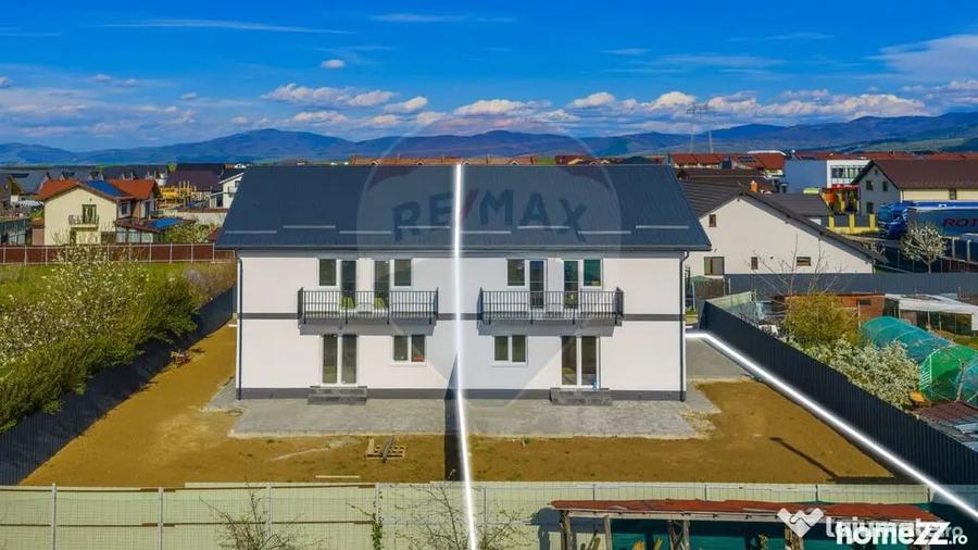 Casă cu 5 camere cu Teren 317 Mp în Tărlungeni