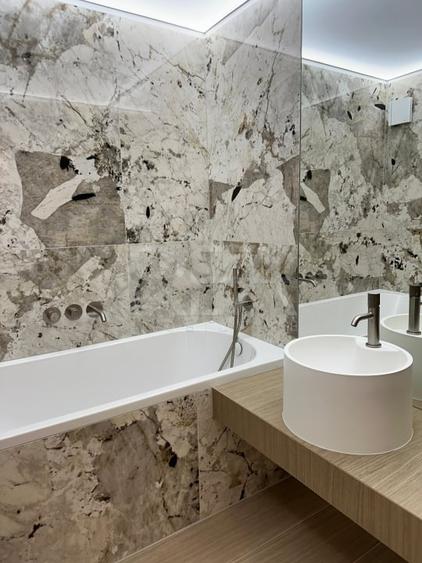 Apartament cu 3 camere decomandat în Voluntari