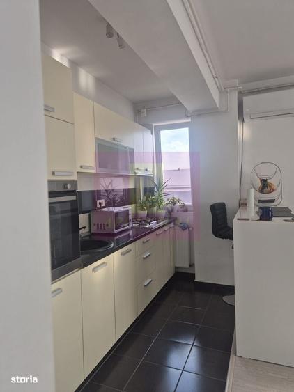 Apartament cu 3 camere în Roșu