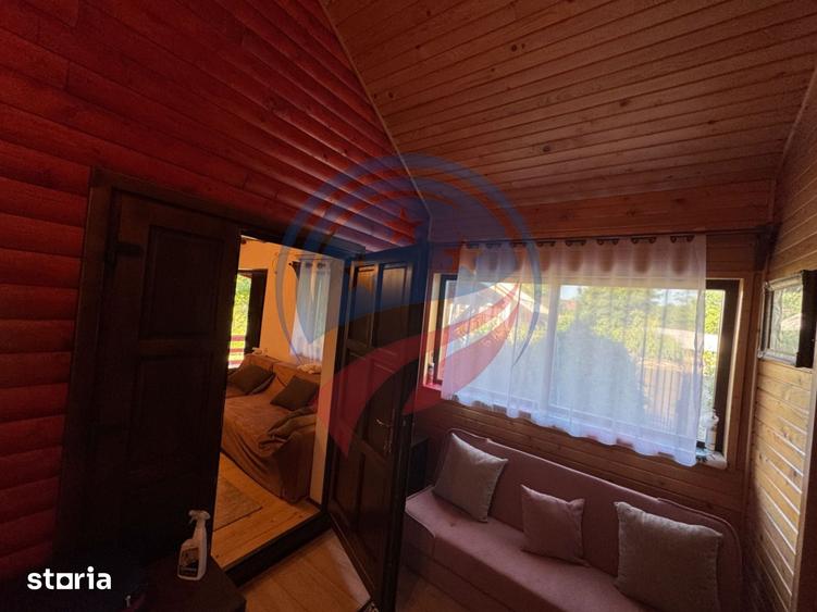 Casă cu 3 camere cu Teren 1603 Mp în Butoiești