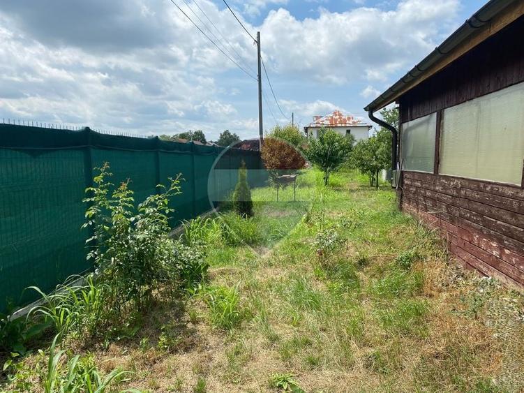 Teren Construcții intravilan de 525 mp, în Gulia