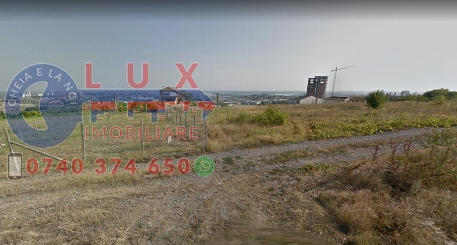 Teren de 400 mp, în E3