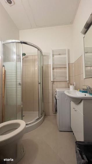 Apartament cu 5 camere în Central