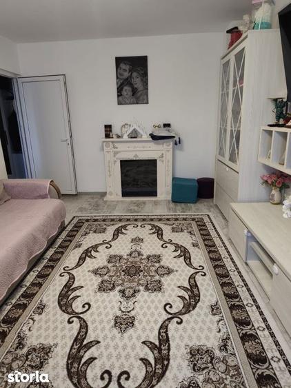 Apartament cu 3 camere decomandat, mobilat în Inel I