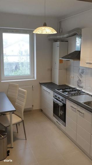 Apartament cu 2 camere decomandat în Ozana
