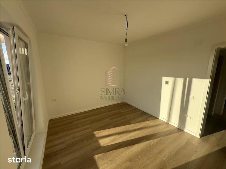 Casă cu 4 camere cu Teren 500 Mp în Sântandrei