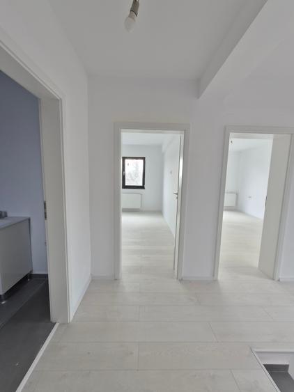 Casă individuală cu 3 camere cu Teren 250 Mp în Central