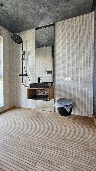 Duplex cu 3 camere cu Canalizare în Ghimbav Livadă