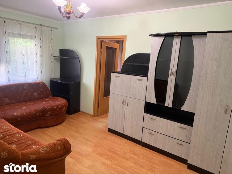 Chirie apartament 2 camere, parter, Zona Micro 15 - 1