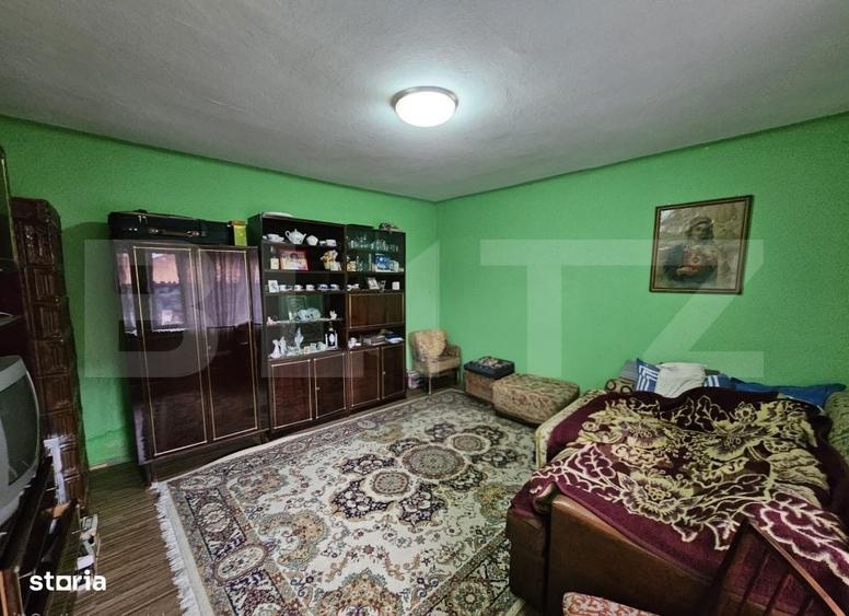 Casă cu 4 camere cu Teren 2046 Mp în Central