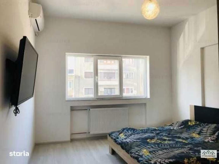 Apartament cu 3 camere în Rosetti