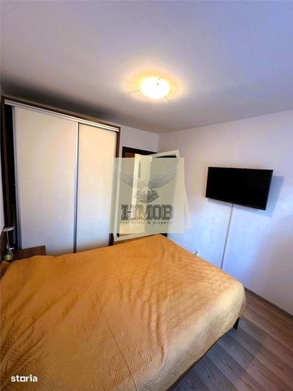 Apartament cu 4 camere decomandat, mobilat în Valea Aurie