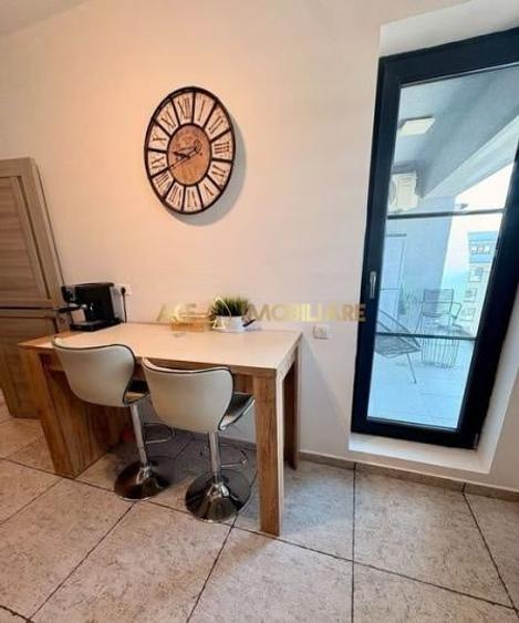 Apartament cu 2 camere decomandat, mobilat în Drumul Taberei