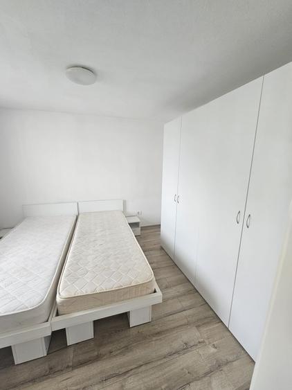 Apartament 2 camere Complex Studentesc - loc de parcare !! - 2