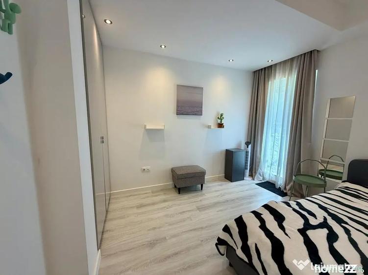 Apartament cu 3 camere semidecomandat în Ștefăneștii de Jos