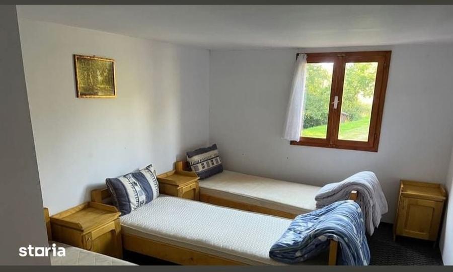Casă cu 2 camere cu Teren 72 Mp în Central