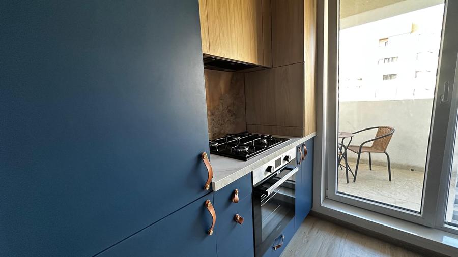 Apartament cu 2 camere decomandat în Berceni