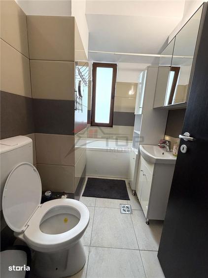 Apartament cu 2 camere în Baza 3
