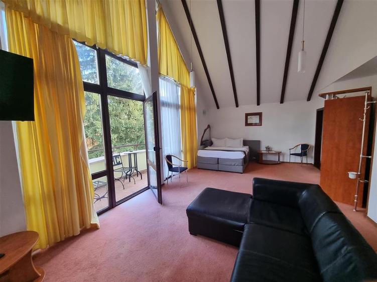 Hotel/Pensiune, de 600 mp, în Poiana Brașov