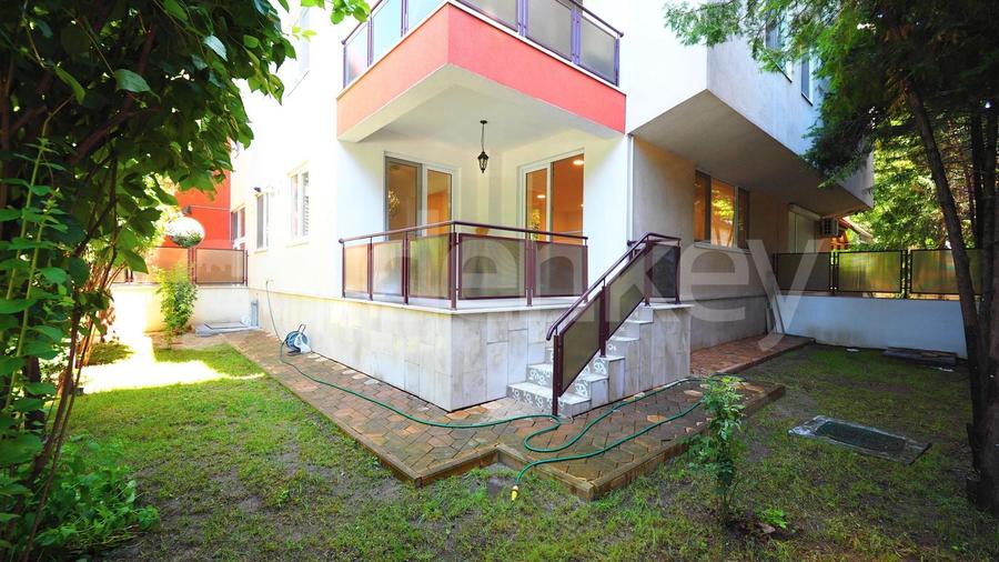 Apartament cu 3 camere decomandat în Herăstrău