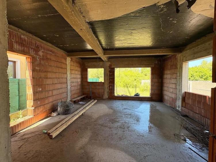 BRAYTIM-CALEA URSENI, CASA LA ROSU, P 1, 3 CAMERE, 2 BAI, DR - 3
