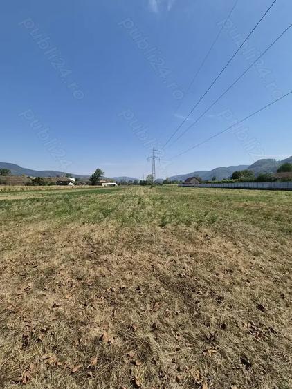 Teren de 3863 mp, în Vad