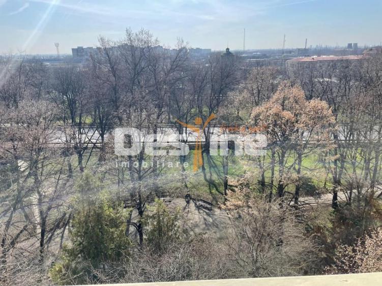 Apartament cu 2 camere decomandat în Sud