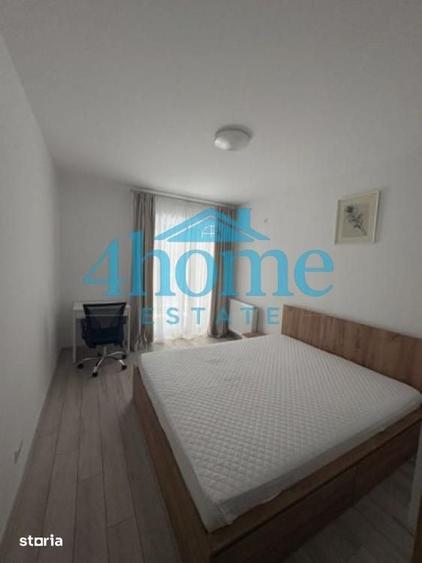 Apartament cu 3 camere decomandat în Drumul Taberei