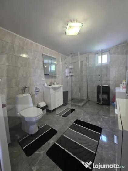 Casă cu 2 camere cu Teren 1234 Mp în Moacșa